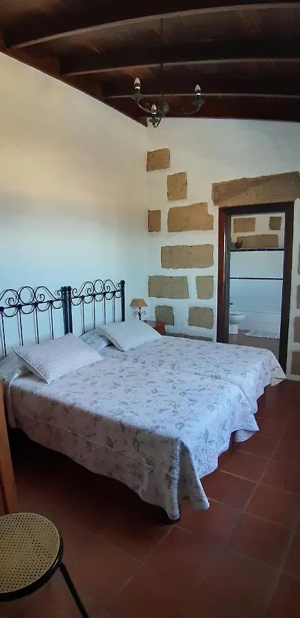 Farm stay Casa Rural Finca Las Dulces Chio
